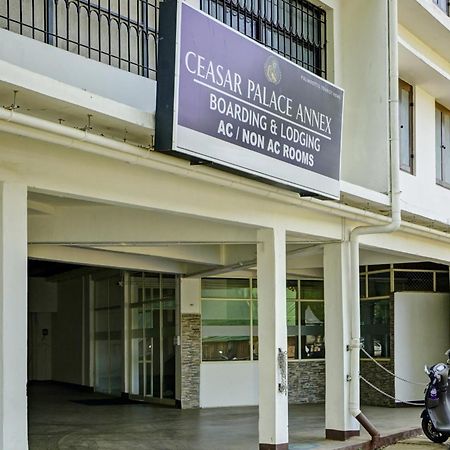 Super Hotel O Ceasar Palace Annex Thodupuzha Buitenkant foto